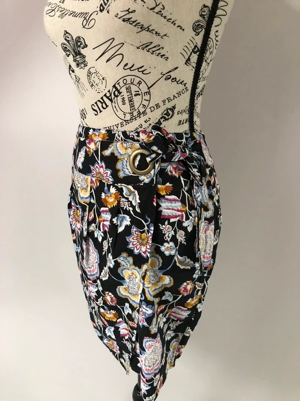 🖤 Falda drapeada floreada – Promod – T. 40 – Muy buen estado – photo 8